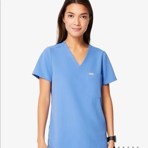 FIGS Ceil Blue Catarina Top